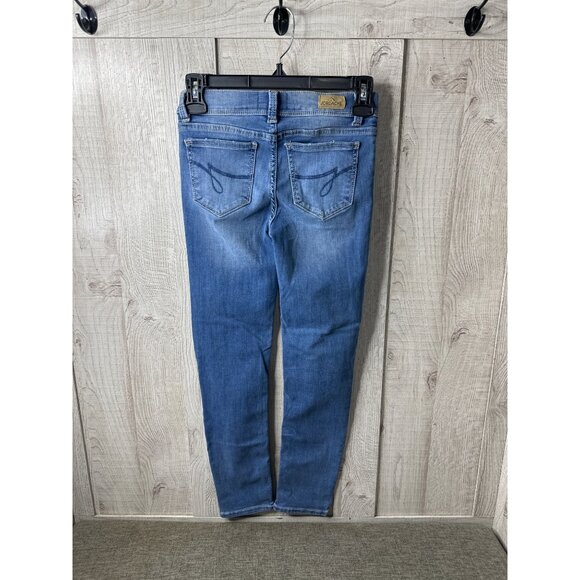 Jordache Girls 12 Slim Skinny Jeans Medium Wash Denim Adj Waist - Picture 2 of 8